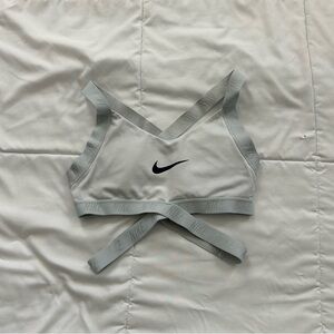 nike dry fit sports bra